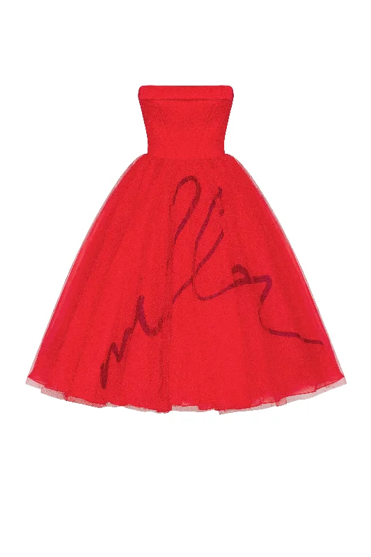 Dramatic red organza dress adorned with Milla's signature and black gloves, Xo Xo