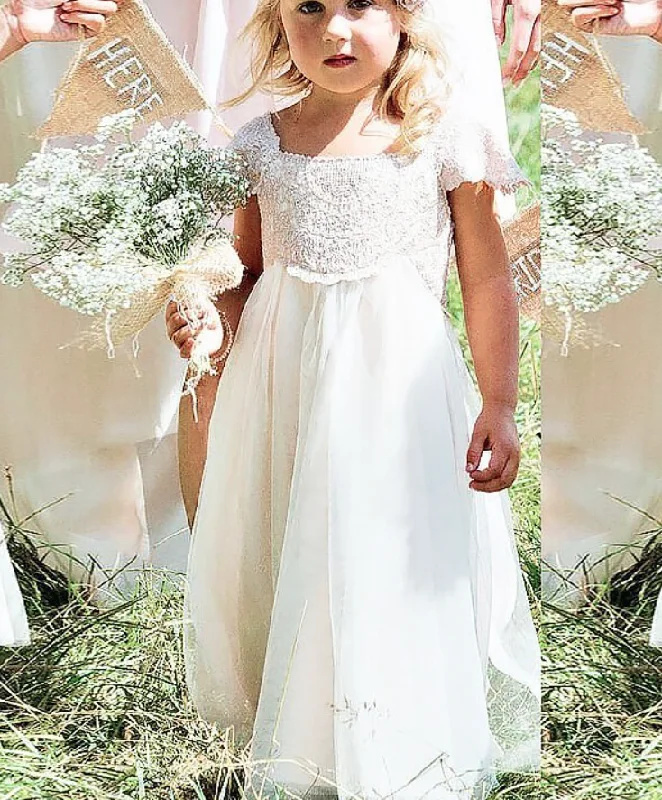 Square Flower Girl Dresses with Short Sleeves