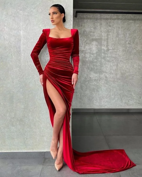 Charming Mermaid Long Sleeves Velvet Prom Dresses with Slit    S2385