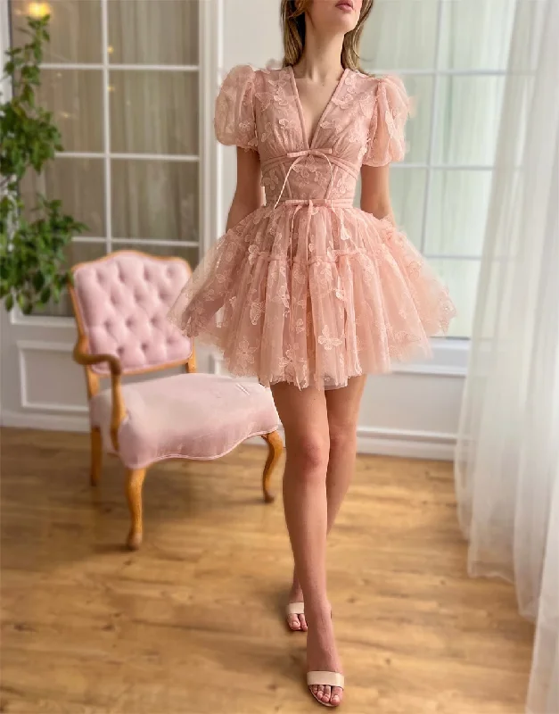 Lace V-neck Homecoming Dresses for Teens Short Sleeve Mini Dress Appliques Lace-up Puffy Backless A-line Formal Ball Party Gowns